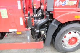 金陆(原属一汽柳特)&nbsp;中置轴车辆运输车底盘图片