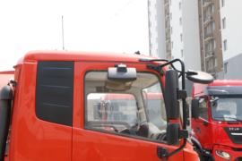 东风天锦&nbsp;载货车外观                                                图片