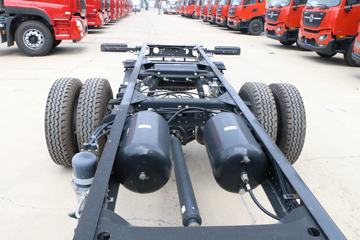 �������ó� ��� 140���� 4X2 5.2���ػ�������(DFH1100B)ͼƬ