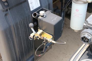 �������ó� ��� 140���� 4X2 5.2���ػ�������(DFH1100B)ͼƬ