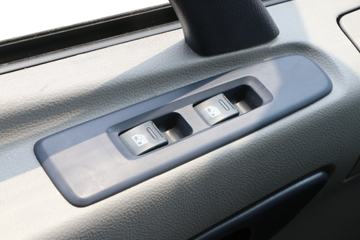 �������ó� ���VR 180���� 4X2 6.75�ײ�դʽ�ػ���(DFH5180CCYBX3JV)ͼƬ