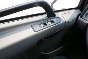 �������ó� ���VR 180���� 4X2 6.75�ײ�դʽ�ػ���(DFH5180CCYBX3JV)ͼƬ