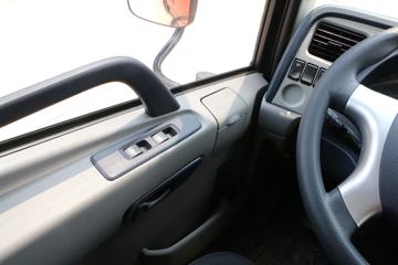 �������ó� ���VR 180���� 4X2 6.75�ײ�դʽ�ػ���(DFH5180CCYBX3JV)ͼƬ