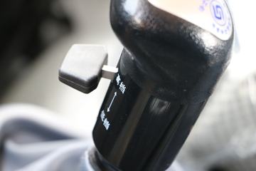 �������ó� ���VR 180���� 4X2 6.75�������ػ���(DFH1180BX3JV)ͼƬ