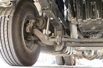 东风商用车 天龙重卡 450马力 6X4牵引车(法士特)(DFH4250A4)底盘图片