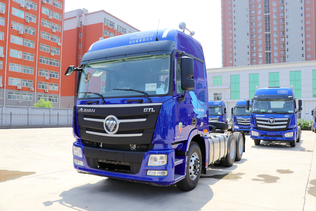 福田 欧曼GTL 6系 430马力 6X4牵引车