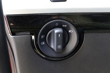 �������ó� ���KR 230���� 4X2 6.8�׵��������ػ���(DFH1180E3)ͼƬ