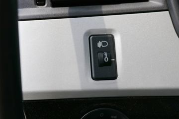 �������ó� ���KR 230���� 4X2 6.8�׵��������ػ���(DFH1180E3)ͼƬ