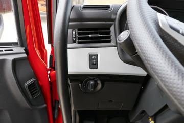 �������ó� ���KR 230���� 4X2 6.8�׵��������ػ���(DFH1180E3)ͼƬ