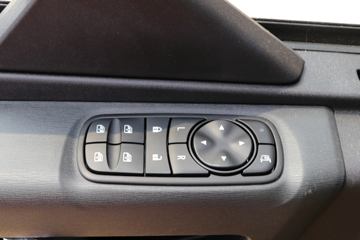 �������ó� ���KR 230���� 4X2 6.8�׵��������ػ���(DFH1180E3)ͼƬ