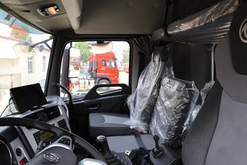 �������ó� ���KR 230���� 4X2 6.8�׵��������ػ���(DFH1180E3)ͼƬ