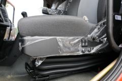 东风商用车 天锦KR 230马力 4X2 6.8米单排栏板载货车(DFH1180E3)