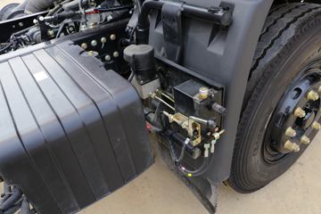 �������ó� ���KR 230���� 4X2 6.8�׵��������ػ���(DFH1180E3)ͼƬ