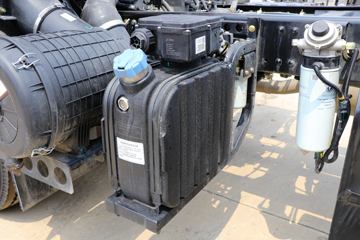 �������ó� ���KR 230���� 4X2 6.8�׵��������ػ���(DFH1180E3)ͼƬ