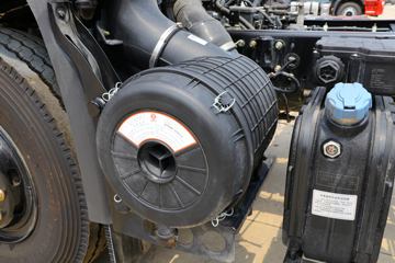 �������ó� ���KR 230���� 4X2 6.8�׵��������ػ���(DFH1180E3)ͼƬ