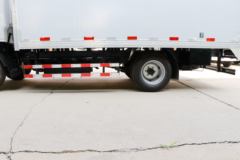 跃进 福星S70 2019款 113马力 3.33米单排厢式小卡(国六)(SH5033XXYPEGCNZ) 跃进 福星S70 2019款 113马力 3.33米单排厢式小卡(国六)(SH5033XXYPEGCNZ)