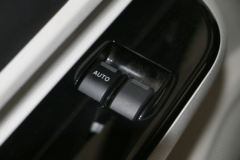 开瑞 优劲 2019款 舒适型 1.5L 116马力 汽油 2.5米双排栏板微卡(SQR1022H10)