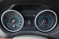 骐铃汽车 T7 2019款 超豪华版 204马力 2.0T汽油 PLUS四驱 标准轴距双排皮卡