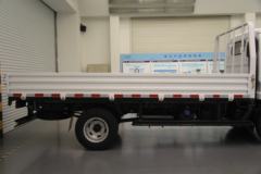 跃进 上骏X100-33 2019款 110马力 4.2米单排栏板轻卡(SH1042KFDCNZ)