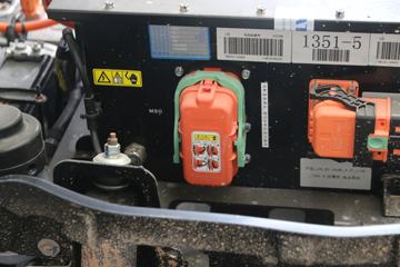  EV 4.5T 4.15׵Ŵ綯ʽῨ(JX5043XXYTGD25BEV)82kWhͼƬ
