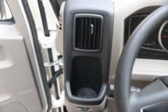 江铃 凯运强劲版 轻载型豪华款 129马力 4.08米单排厢式轻卡(宽体)(JX5042XXYXGC2)