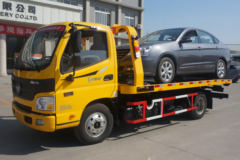 福田 欧马可3系 129马力 4X2 清障车(帕菲特牌)(PFT5041TQZP35)