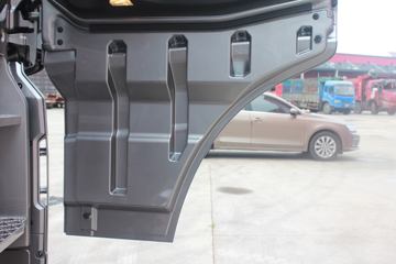 һ����� J7�ؿ� �ļ��� 550���� 6X4 ǣ����(Һ��������)(CA4250P77K25T1E5)ͼƬ