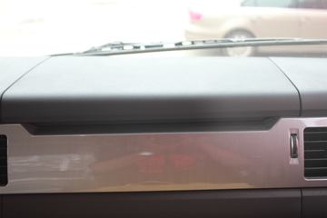 һ����� J7�ؿ� �ļ��� 550���� 6X4 ǣ����(Һ��������)(CA4250P77K25T1E5)ͼƬ