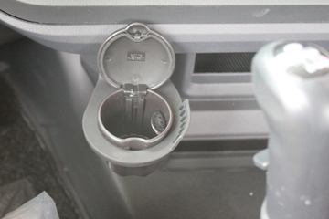 һ����� J7�ؿ� �ļ��� 550���� 6X4 ǣ����(Һ��������)(CA4250P77K25T1E5)ͼƬ