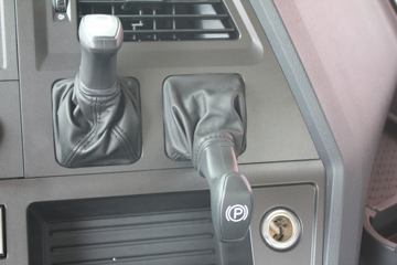 һ����� J7�ؿ� �ļ��� 550���� 6X4 ǣ����(Һ��������)(CA4250P77K25T1E5)ͼƬ