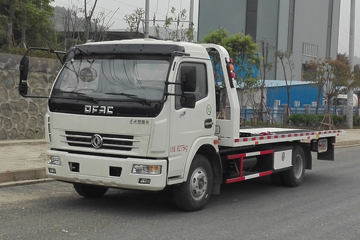 东风 多利卡D8 130马力 4X2 清障车(帕菲特牌)(PFT5080TQZP5)