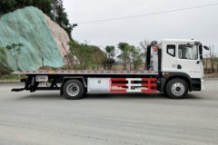 东风 多利卡D9 170马力 4X2 清障车(帕菲特牌)(PFT5140TQZP5)