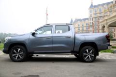 长安 凯程F70 标准版 2.5T柴油 129马力 两驱 标轴双排皮卡