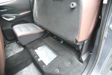 ���� ����F70 ��׼�� 2.5T���� 129���� ���� ����˫��Ƥ��ͼƬ