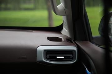 ���� ����F70 ��׼�� 2.5T���� 129���� ���� ����˫��Ƥ��ͼƬ