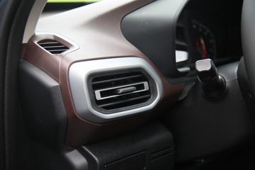 ���� ����F70 ��׼�� 2.5T���� 129���� ���� ����˫��Ƥ��ͼƬ