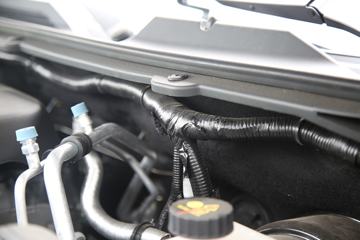 ���� ����F70 ��׼�� 2.5T���� 129���� ���� ����˫��Ƥ��ͼƬ