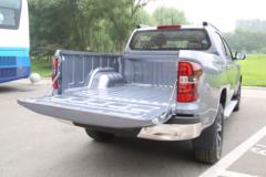 长安 凯程F70 标准版 2.5T柴油 129马力 两驱 标轴双排皮卡