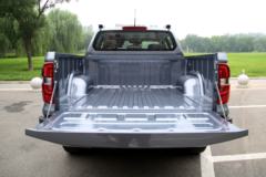 长安 凯程F70 标准版 2.5T柴油 129马力 两驱 标轴双排皮卡