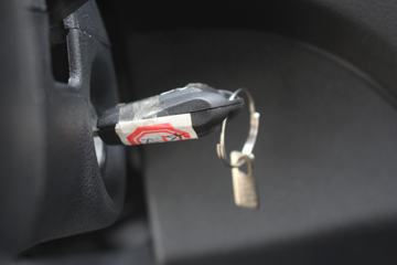 �������ͳ� ���M60 2019�� ��׼�� 116���� 6�� 1.5L ���� ƽ�����������(����)ͼƬ