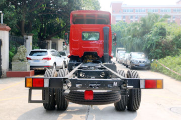 �������� �³���M3�п� 200���� 4X2 7.8����ʽ�ػ���(����)ͼƬ