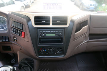 �������� �³���M3�п� 200���� 4X2 7.8����ʽ�ػ���(����)ͼƬ