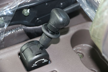 �������� �³���M3�п� 200���� 4X2 7.8����ʽ�ػ���(����)ͼƬ