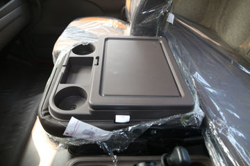 �������� �³���M3�п� 200���� 4X2 7.8����ʽ�ػ���(����)ͼƬ