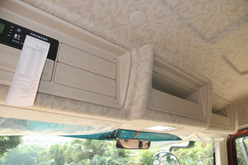 �������� �³���M3�п� 200���� 4X2 7.8����ʽ�ػ���(����)ͼƬ