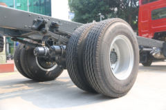 东风柳汽 新乘龙M3中卡 200马力 4X2 7.8米厢式载货车(国六)(LZ5180XXYM3AC1)