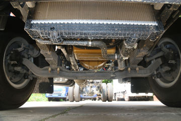 �������� �³���M3�п� 200���� 4X2 7.8����ʽ�ػ���(����)ͼƬ