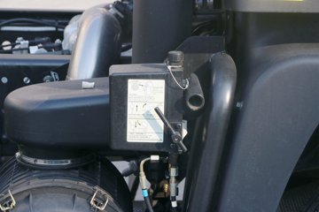  ŷRϵ  220 8.1Űʽػ()(BJ5186XXY-1A)ͼƬ