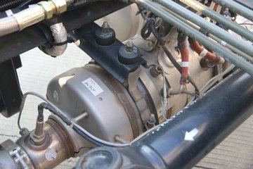 ŷRϵ  220 8.1Űʽػ()(BJ5186XXY-1A)ͼƬ