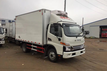 江淮 骏铃V6 131马力 4X2 4.03米冷藏车(HFC5043XLCP91K7C2V)